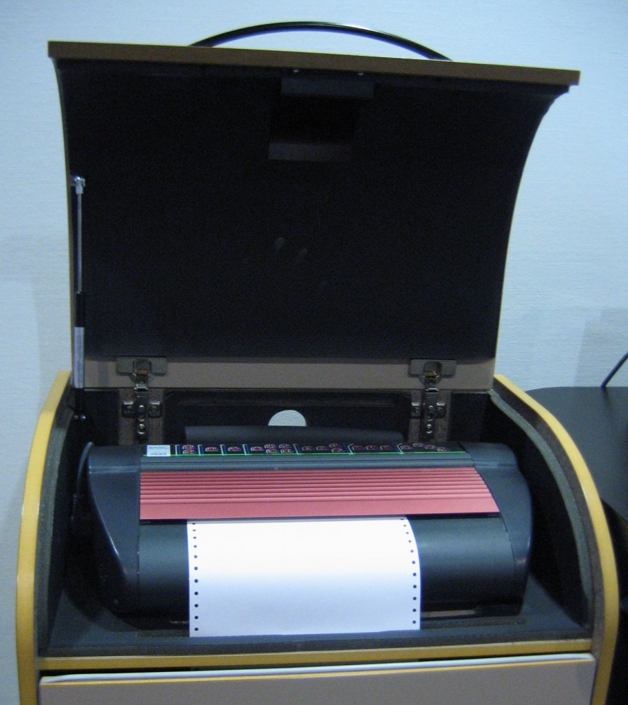 Embosseuse braille professionnelle Index Everest V3, machine d'impression en relief